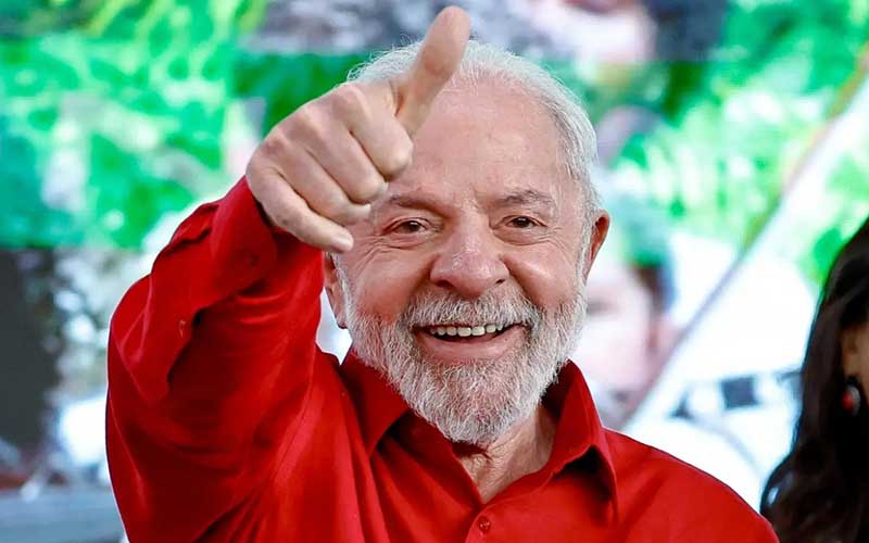 Déficit primário no Governo Central persiste de 2023 a 2025 no terceiro mandato de Luiz Inácio Lula da Silva. Receitas crescem com impostos novos, mas despesas mantêm sequência de rombos.