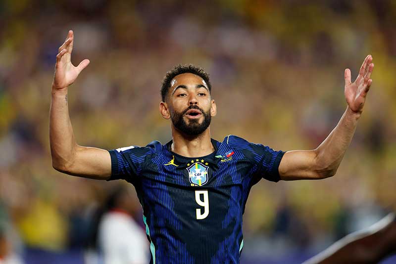 Matheus Cunha, duas vezes, e Vini Jr marcaram os gols da Amarelinha - Festa de Matheus Cunha na Filadélfia