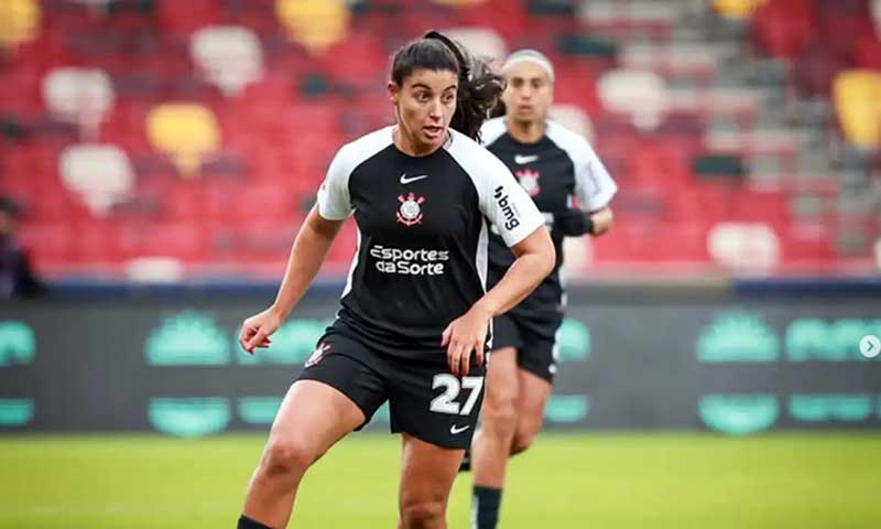 Multicampeãs enfrentam estrelas europeias pela glória máxima