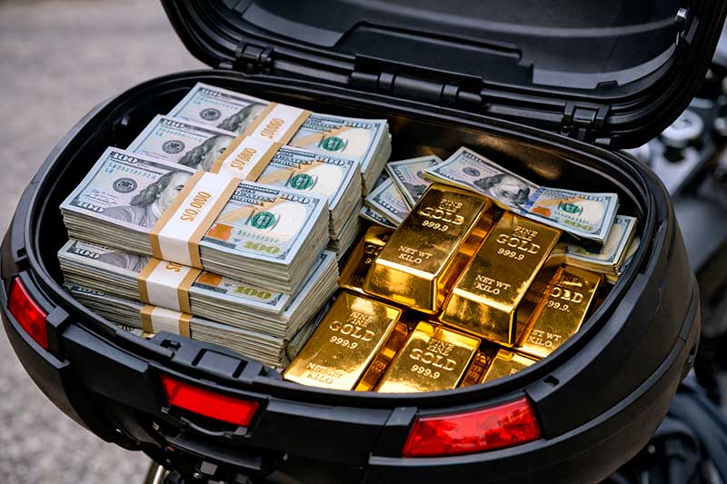 O Ibovespa fechou em 190.747,84 pontos, com variação negativa de 0,35%, e o dólar comercial encerrou a 5,1434 reais. A movimentação reflete fatores macroeconômicos internacionais, alterações na política tarifária dos EUA e a dinâmica de reservas de ouro no mercado asiático.