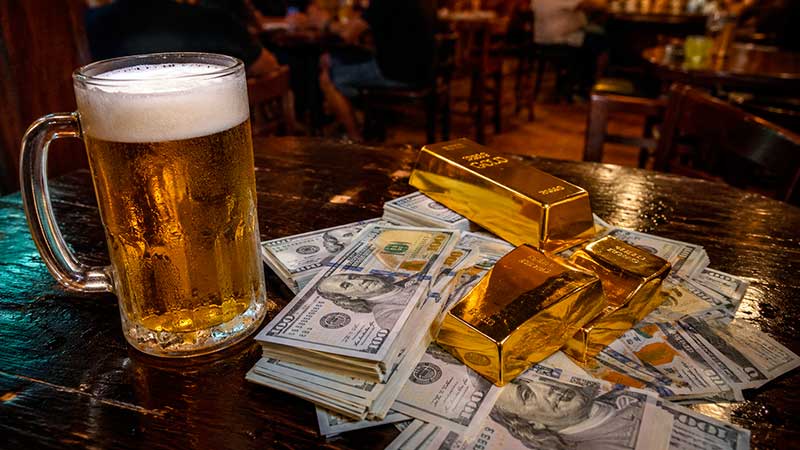Dados de fechamento do dia 30 de junho de 2026 apresentam as variações dos indicadores Ibovespa, Dólar Comercial e Ouro, com reflexos das operações da China sobre os metais preciosos.