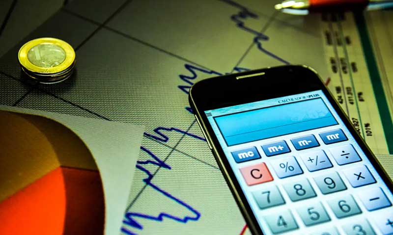 Em outubro, estava em 78,4%, informa Banco Central.