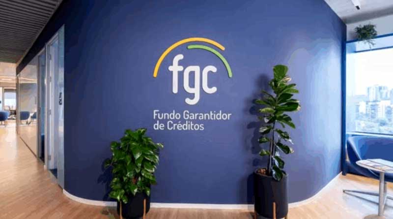 Bancos vão antecipar aportes e elevar contribuições ao FGC (Fundo Garantidor de Crédito).