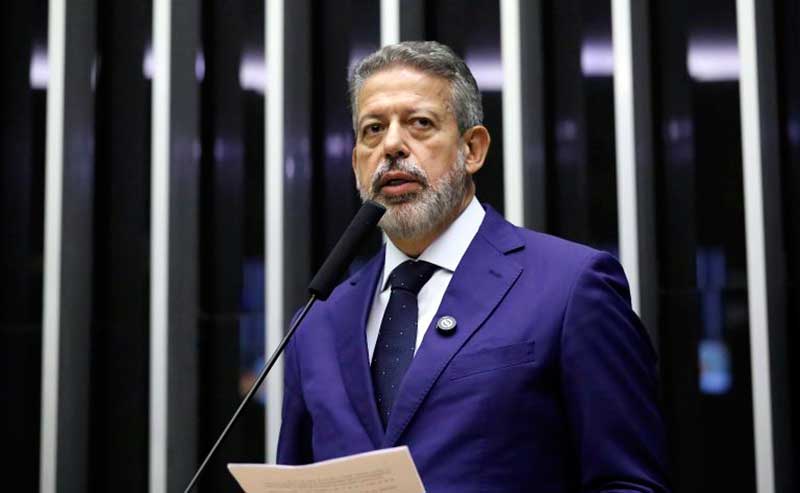 Deputado Federal Arthur Lira, relator da proposta.