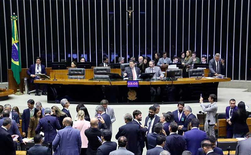 Trechos retomados pelos parlamentares serão incorporados à lei geral sobre o tema