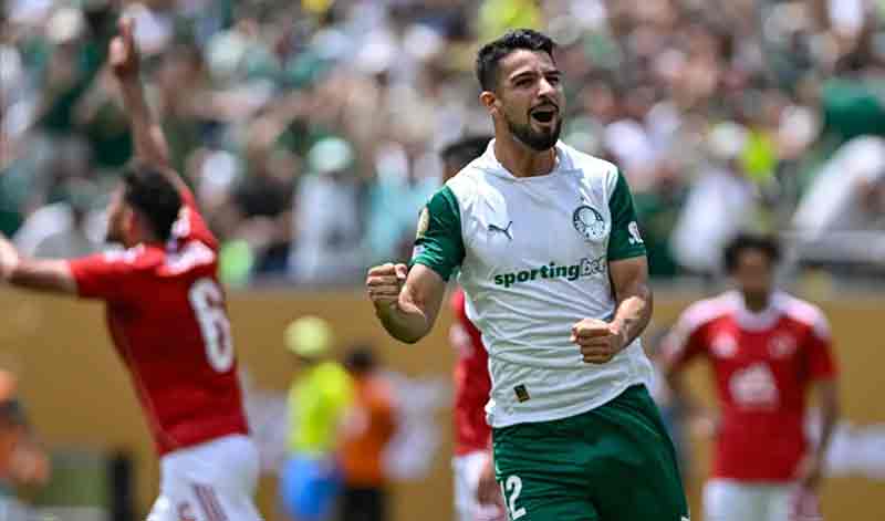 Argentino fez um gol e mudou o jogo ao entrar no intervalo.