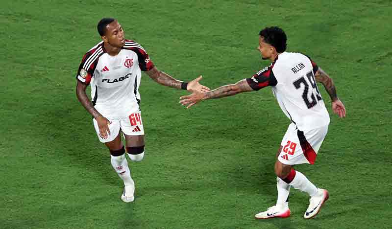 Autor do gol de empate contra o LAFC, seu segundo nos Estados Unidos, jovem de 20 anos ganha elogios dos companheiros e do técnico Filipe Luís.