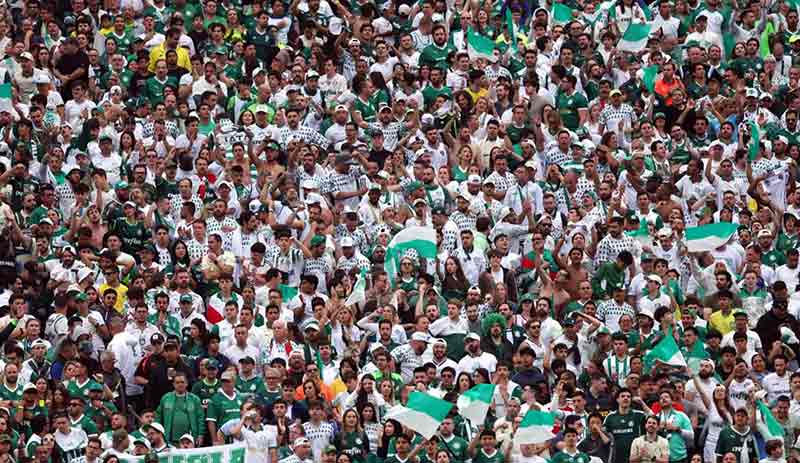 Palmeiras e Porto empatam em 0 x 0.