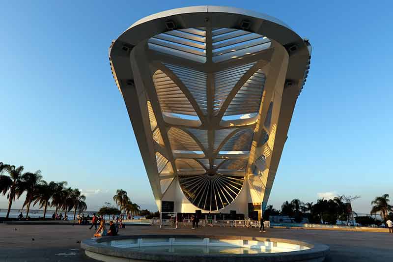 A 23ª Semana Nacional de Museus, com o tema “O futuro dos museus em comunidades em rápida transformação”. Até dia 18 de maio, 1.012 museus, centros culturais e instituições de memória de todo o país recebem exposições com temas sobre juventude, patrimônio imaterial e novas tecnologias.