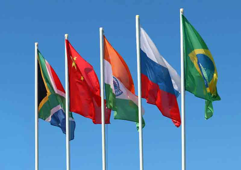 Parlamentares discutem regulação da IA e crise climática