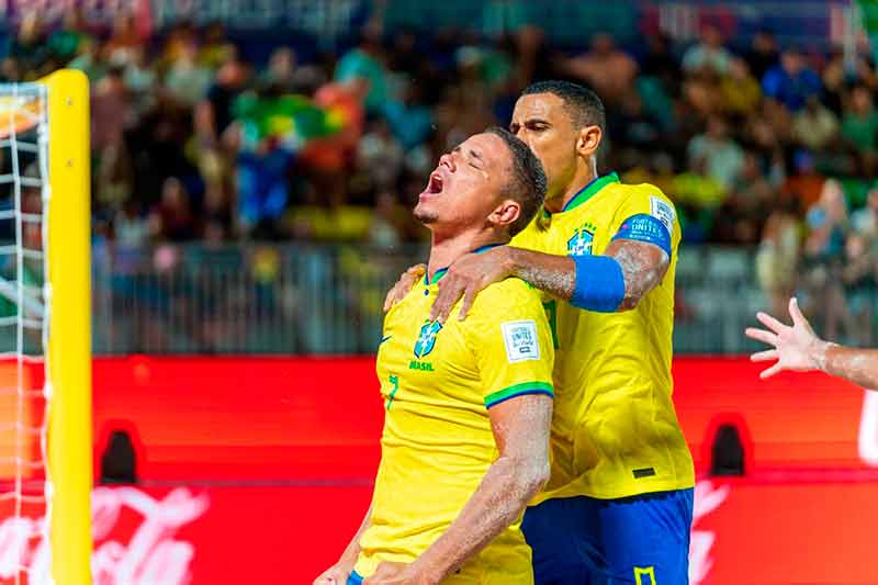 Vitória deixa seleção com 100% de aproveitamento