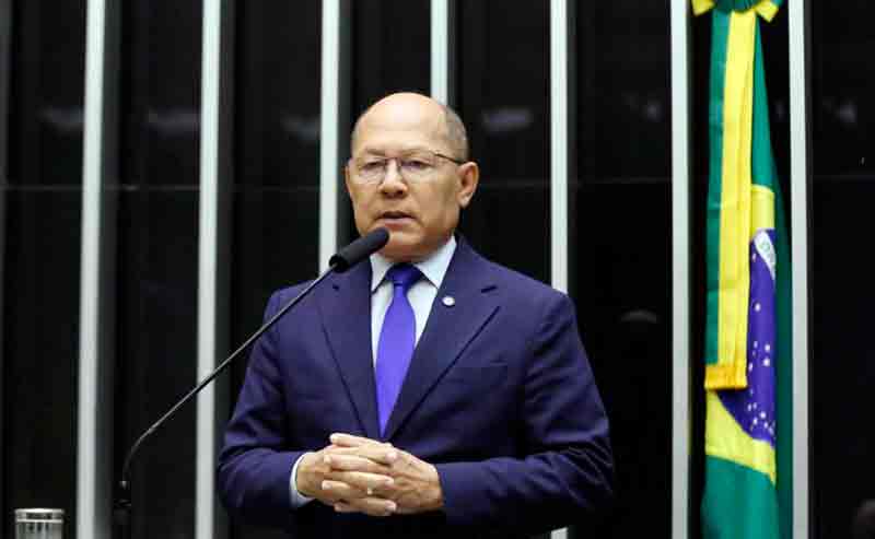 Coronel Chrisóstomo, relator do projeto