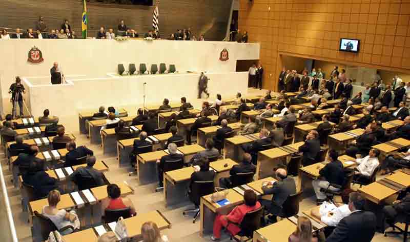Deputadas estaduais da Assembleia Legislativa de São Paulo (Alesp) receberam no último sábado (31) mensagens de e-mail com ameaças de morte e de estupro. 