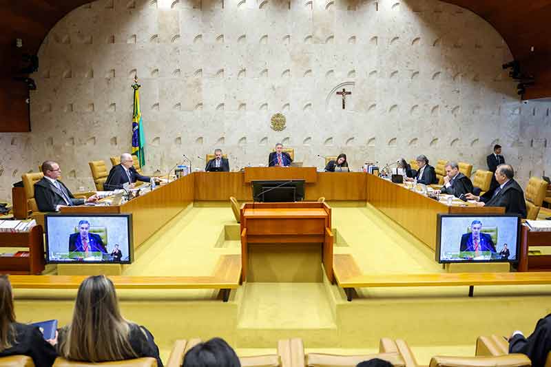 Discussão ao vivo ente os Ministros Dino e Mendonça do STF