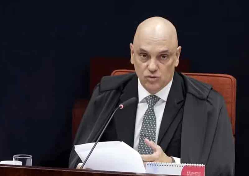 Temor de sanções e congelamento de ativos pressiona Dólar e Ibovespa, colocando instituições financeiras brasileiras em posição de vulnerabilidade.